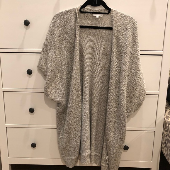 Aritzia Community Short Sleeve Cape Sweater - Picture 1 of 2